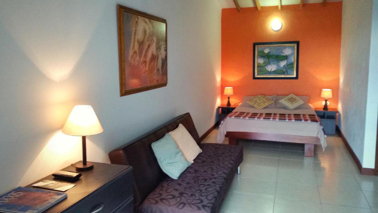Hotel Faroazul Rnt12633 Санта Роса де Кабал Екстериор снимка