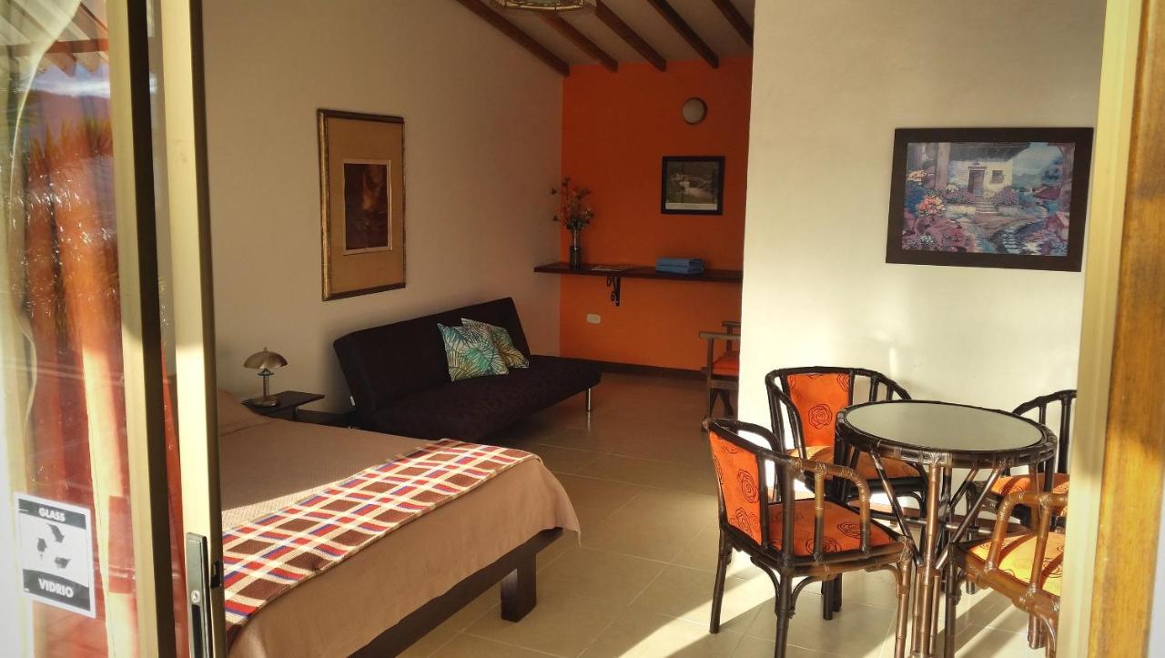 Hotel Faroazul Rnt12633 Санта Роса де Кабал Екстериор снимка